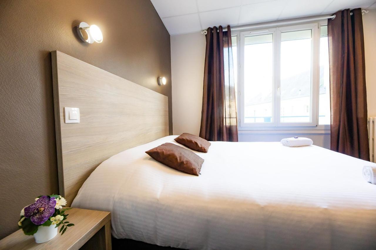 Logis Hotel Du Chateau Caen Kültér fotó