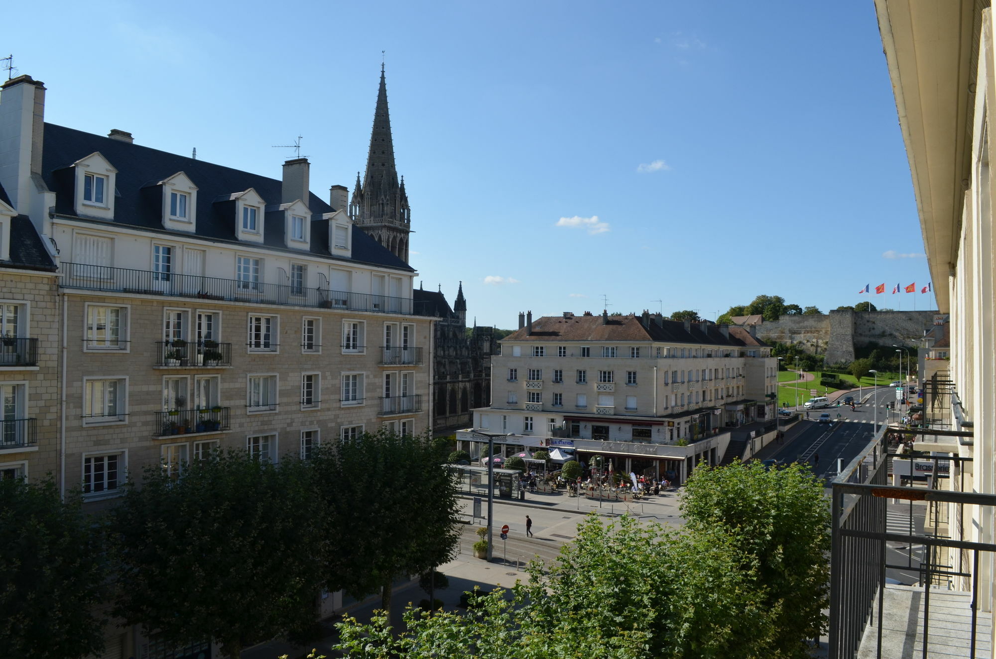 Logis Hotel Du Chateau Caen Kültér fotó