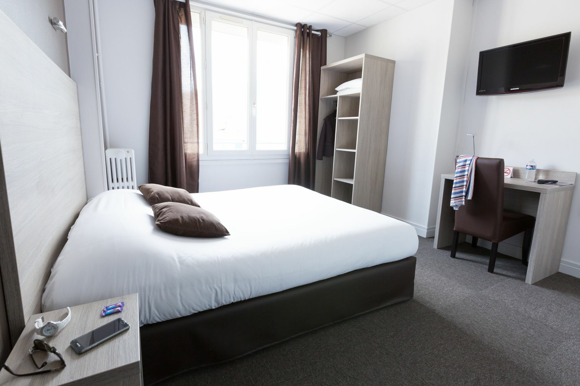 Logis Hotel Du Chateau Caen Kültér fotó